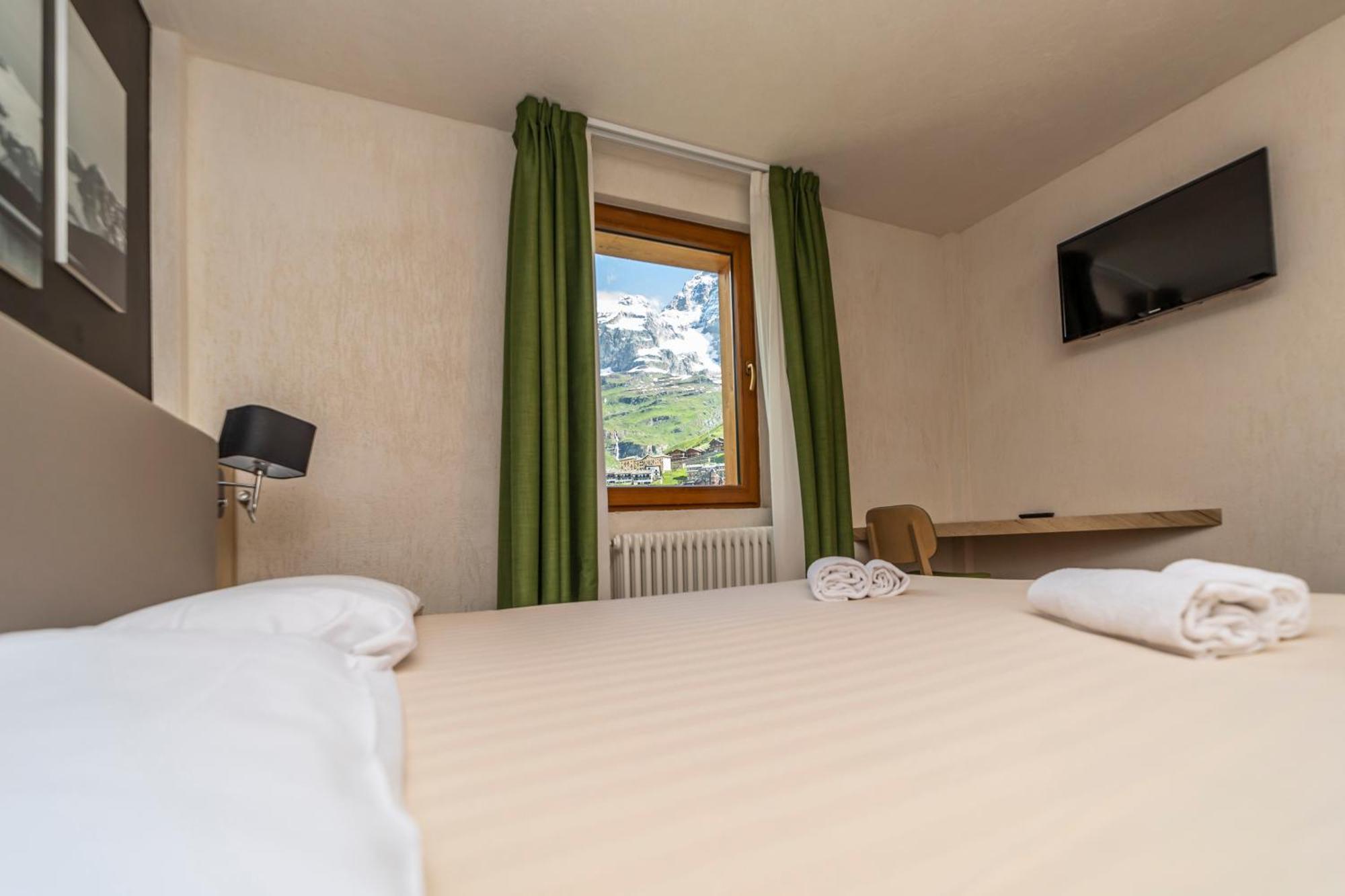 Hotel Petit Palais Breuil-Cervinia Εξωτερικό φωτογραφία