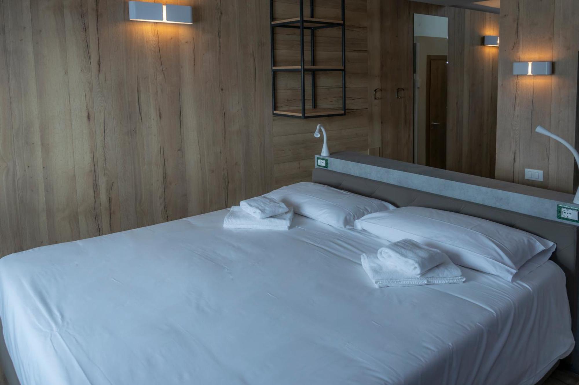 Hotel Petit Palais Breuil-Cervinia Δωμάτιο φωτογραφία