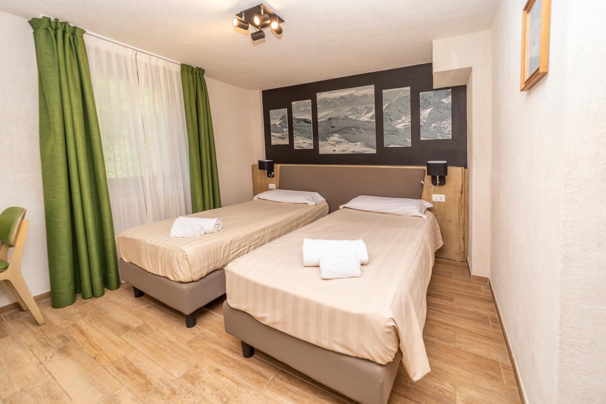 Hotel Petit Palais Breuil-Cervinia Δωμάτιο φωτογραφία