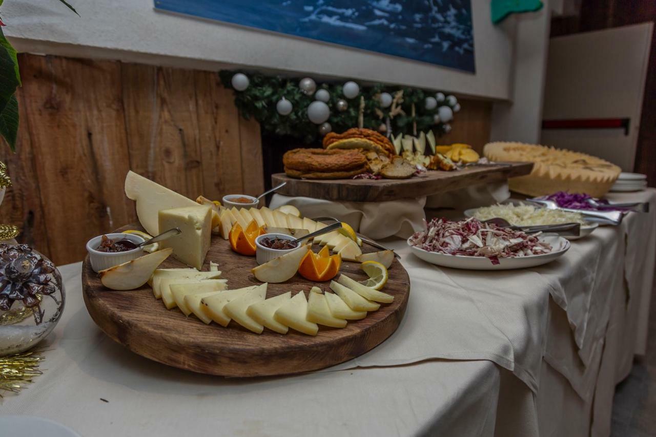 Hotel Petit Palais Breuil-Cervinia Εξωτερικό φωτογραφία